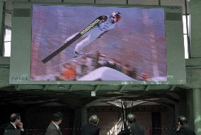 World's biggest high-definition screen opens to media